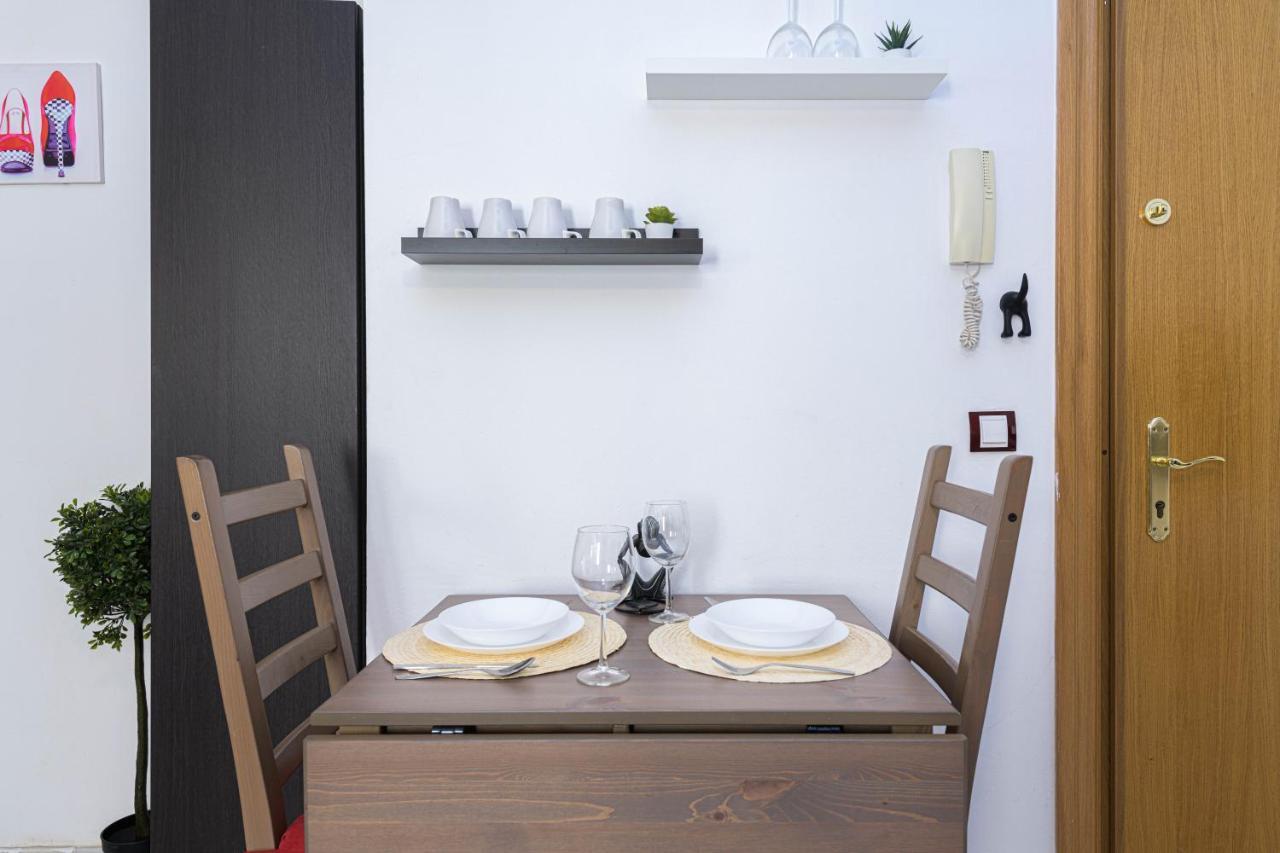 Wintowinrentals Coqueto Apartamento En El Centro De Málaga Eksteriør billede
